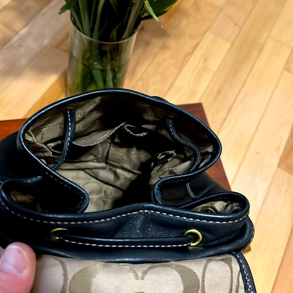 Leather Coach backpack - Picture 7 of 10